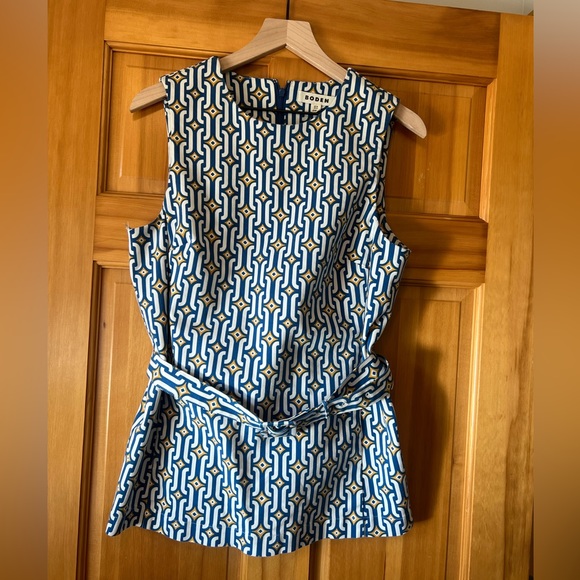 Boden Belted Co-ord Top geometric - Picture 7 of 10